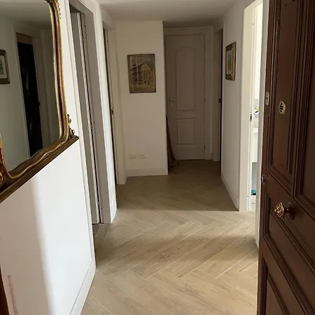 Casa Zeffiro 7 Apartment *